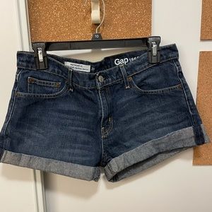 Gaps dark blue denim shorts